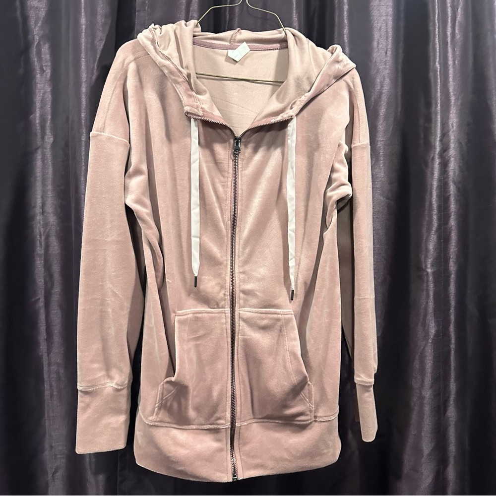 New Ideology soft pink velvet zip hoodie. Sz M.  Bought new. Never worn.